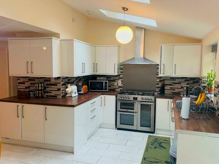 4 Bedroom House To Rent In Crawley Down, RH10