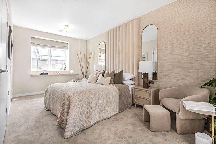 1 Bedroom Flat For Sale In The Warwick, Warwick Road, London, W5