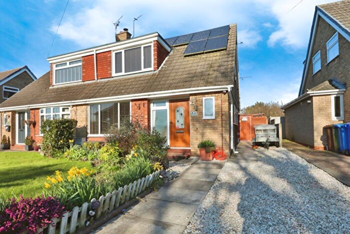 3 Bedroom Semi-Detached House For Sale In Dorset Avenue, Skirlaugh, HU11