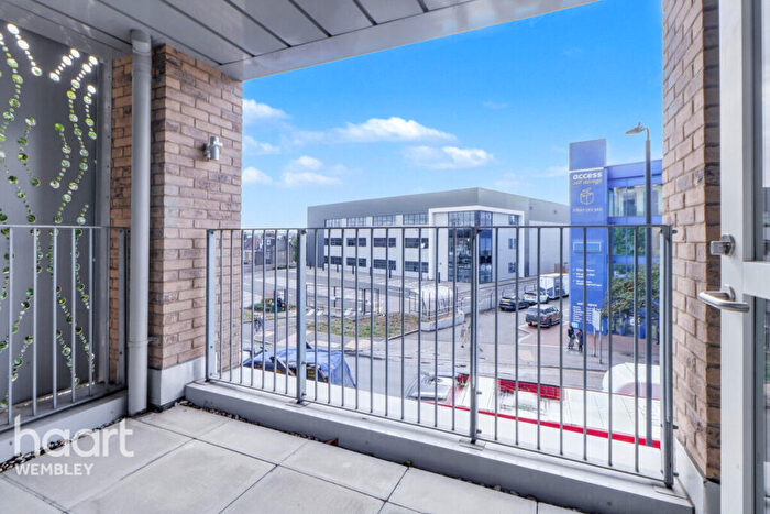 2 Bedroom Apartment For Sale In Alperton, HA0