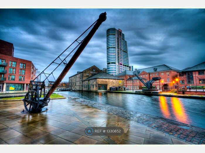 2 Bedroom Flat To Rent In Water Lane, Leeds, LS11