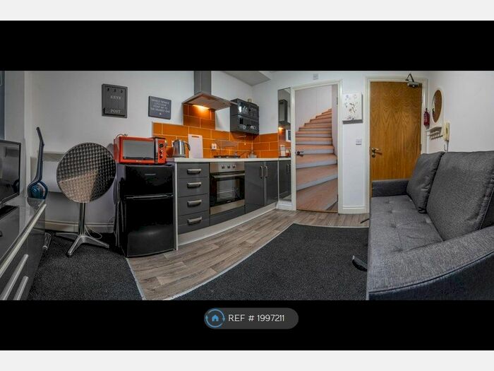 Studio To Rent In Devonshire House, Birmingham, B3