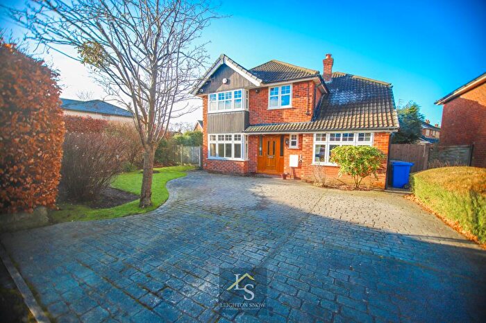 4 Bedroom Property To Rent In Bramley Road, Bramhall, SK7