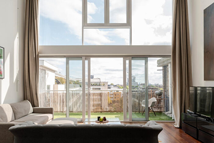 1 Bedroom Apartment For Sale In Royle Building, Wenlock Road, London, N1