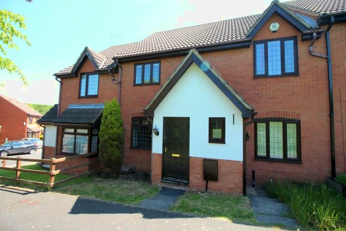 2 Bedroom Terraced House To Rent In Perrymead, Luton, Bedfordshire, LU2