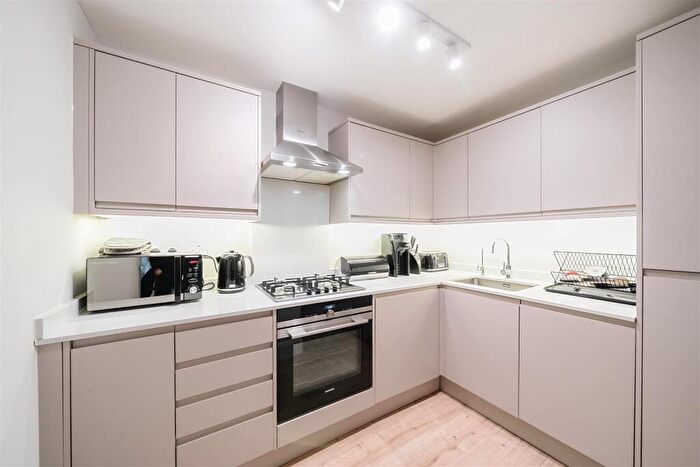 2 Bedroom Apartment For Sale In The Broadway, Stanmore, HA7