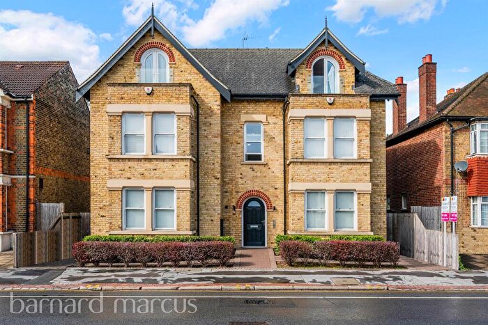2 Bedroom Flat For Sale In Brighton Road, South Croydon, CR2