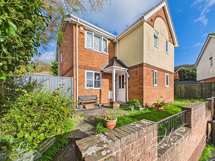 3 Bedroom Semi Detached House For Sale In Avery Hill, Kingsteignton, TQ12