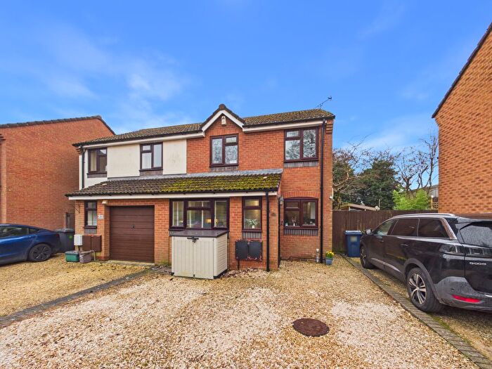 3 Bedroom Semi-Detached House For Sale In Barkus Way, Stokenchurch, High Wycombe, Buckinghamshire, HP14