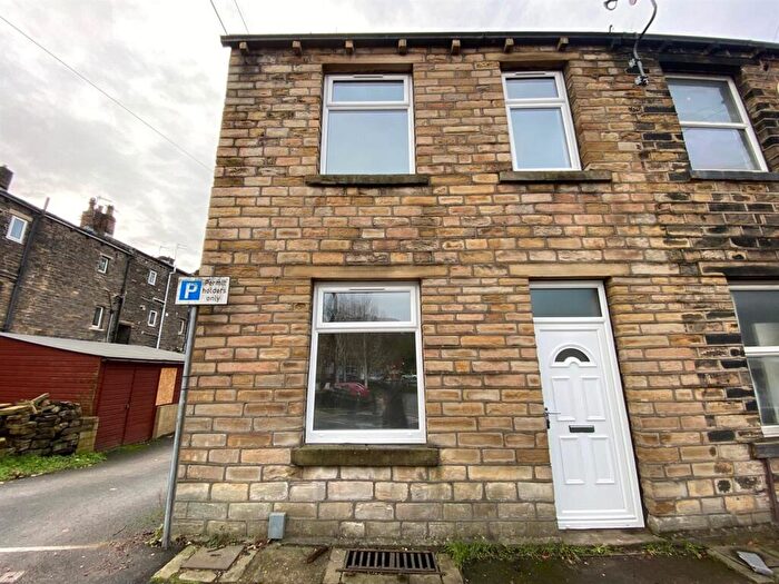 1 Bedroom Terraced House To Rent In Mulberry Street, Aspley, Huddersfield, HD5