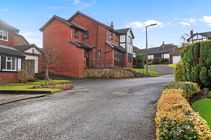 4 Bedroom Detached House For Sale In Leigh Close, Tottington, BL8