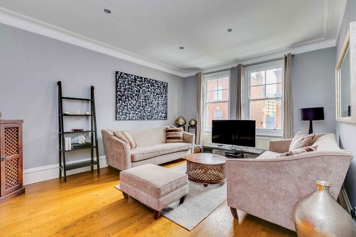 3 Bedroom Flat To Rent In Kensington Hall Gardens, Beaumont Avenue, London, W14