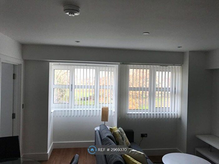 1 Bedroom Flat To Rent In Dalwood House, Romford, RM7