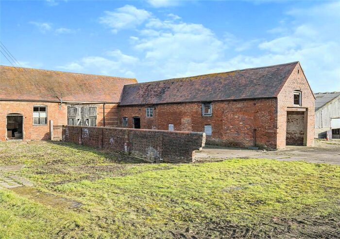 Barn Conversion For Sale In Uffmoor Lane, Halesowen, West Midlands, B62