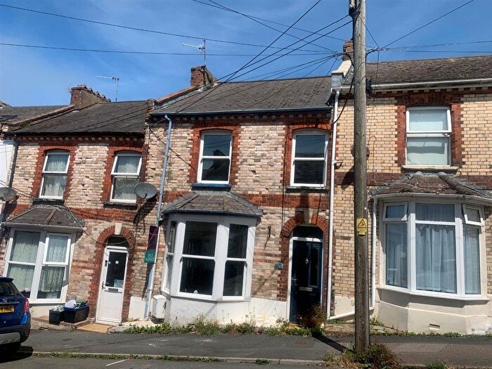 3 Bedroom Terraced House For Sale In Victoria Road, Ilfracombe, EX34