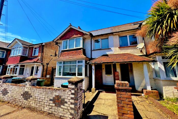 1 Bedroom Flat To Rent In Longford Road, Bognor Regis, West Sussex, PO21