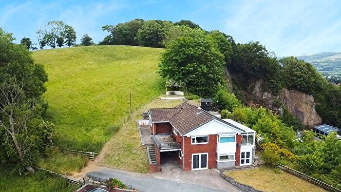 4 Bedroom Detached House For Sale In Stone Lane, Welshpool, Powys, SY21