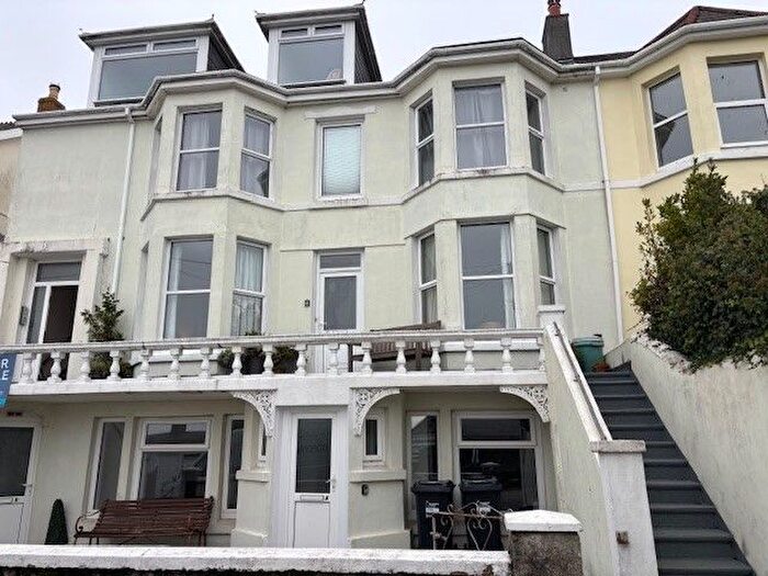 2 Bedroom Flat To Rent In Southpark Road, Par, PL24