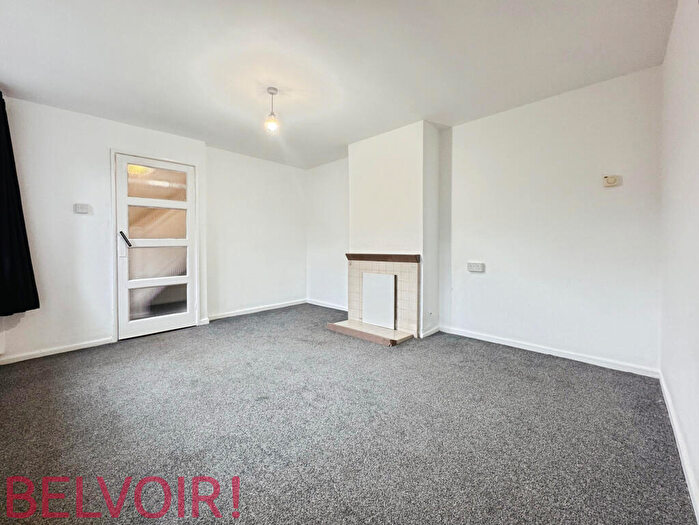 3 Bedroom Semi Detached House To Rent In Cheltenham Grove, Silverdale, ST5