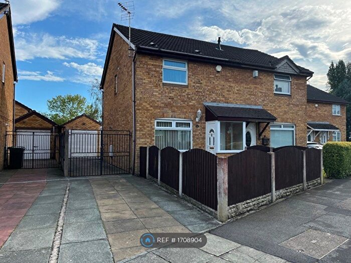 3 Bedroom Semi-Detached House To Rent In Shorefields, Wirral, CH62