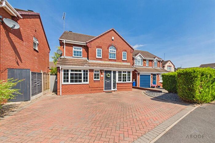 4 Bedroom Detached House For Sale In Tunnicliffe Way, Uttoxeter, Staffordshire, ST14