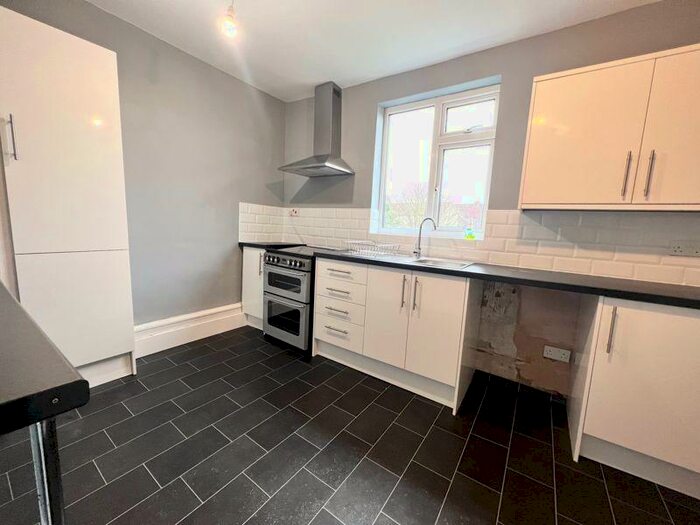 1 Bedroom Apartment To Rent In Rock Avenue, Gillingham, ME7