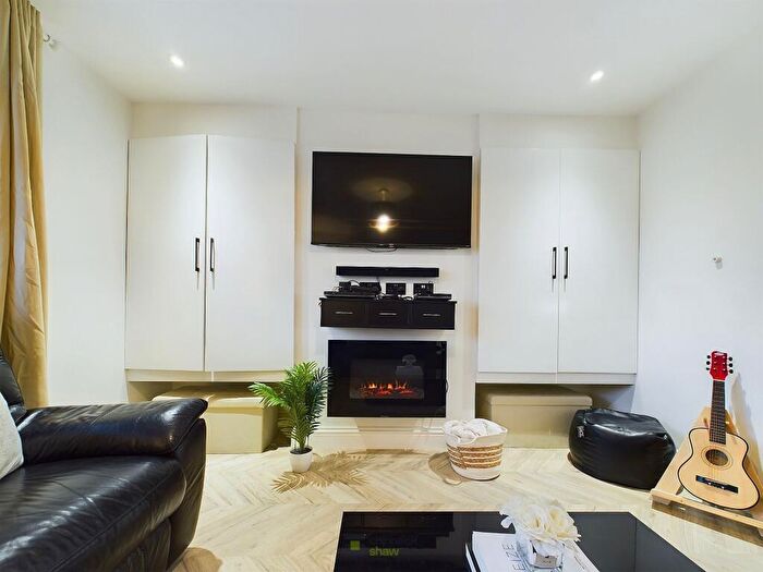 3 Bedroom Terraced House For Sale In Euston Road, Southsea, PO4