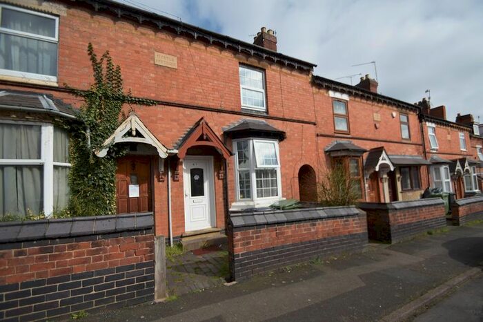 3 Bedroom Terraced House To Rent In Lodge Road, Redditch, B98