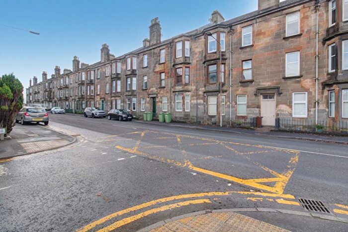 2 Bedroom Flat For Sale In Glasgow Road, Dumbarton, G82