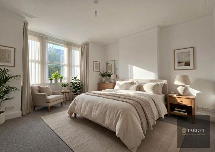 2 Bedroom Flat To Rent In Latymer Road, N9