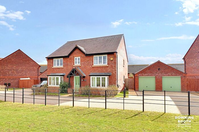 5 Bedroom Detached House For Sale In Buddleia Avenue, Streethay, Lichfield, WS13