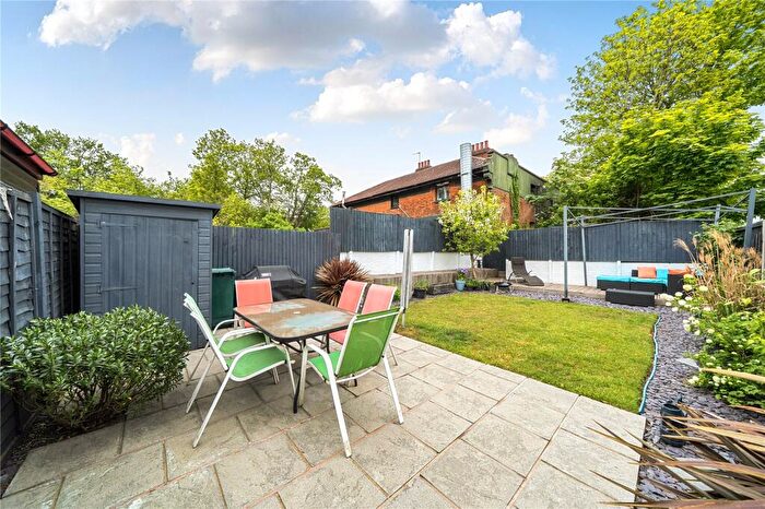 2 Bedroom Semi-Detached House For Sale In Railway Cottages, Anerley Park, London, SE20