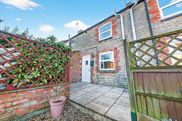2 Bedroom Terraced House For Sale In Hill Street, Raunds, NN9