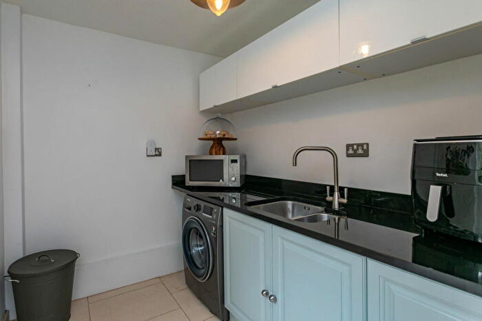 5 Bedroom Detached House For Sale In The Beeches, Elmslack Lane, Silverdale, LA5