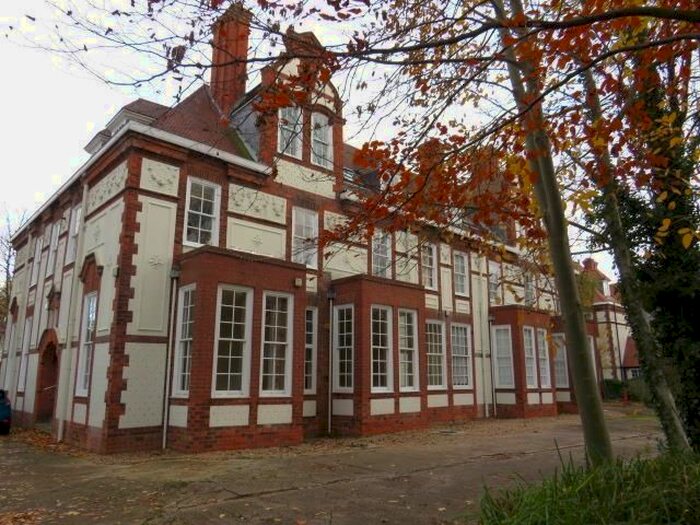 2 Bedroom Flat To Rent In Salisbury Street, Hull, HU5