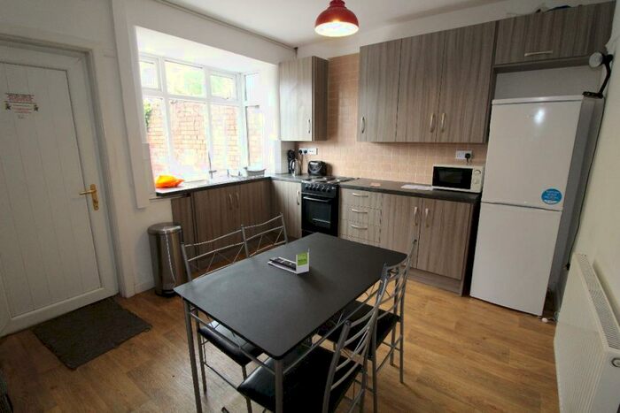 3 Bedroom Terraced House To Rent In Cardigan Street, Preston, Lancashire, PR2