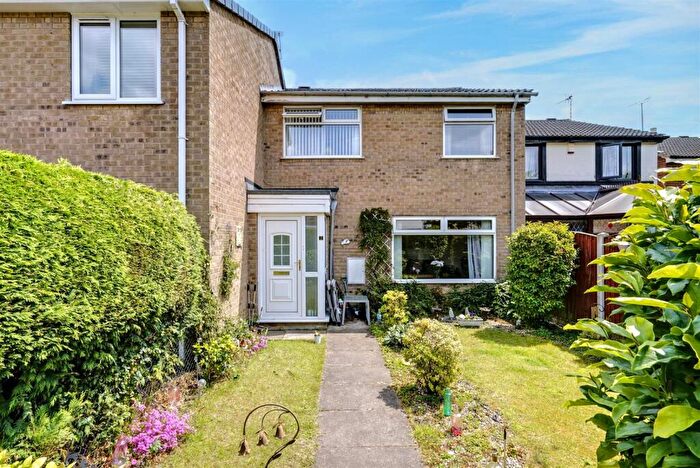 3 Bedroom Terraced House For Sale In Sudbury Court, Sawley, NG10