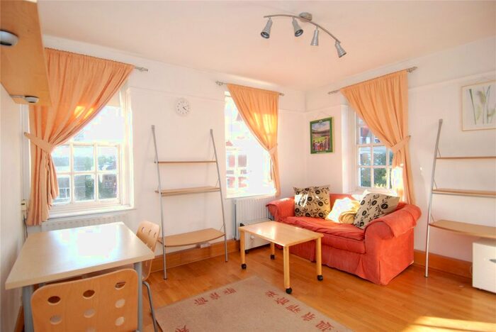 1 Bedroom Flat To Rent In Princess Mary House, Vincent Street, Westminster, London, SW1P