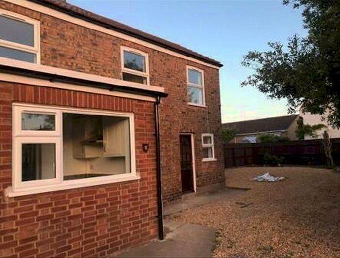 3 Bedroom House To Rent In East Delph, Whittlesey, Peterborough, PE7