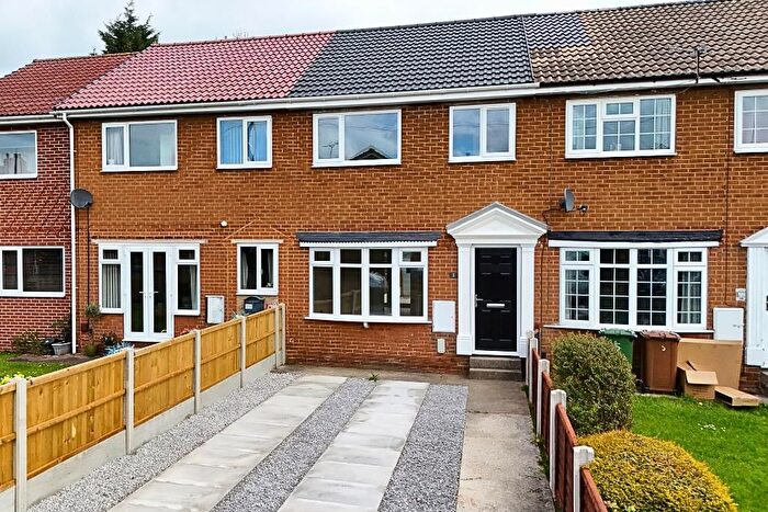 3 Bedroom Terraced House For Sale In Elmsdale Close, South Elmsall, Pontefract, WF9