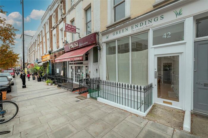 2 Bedroom Flat To Rent In Golborne Road, London, W10