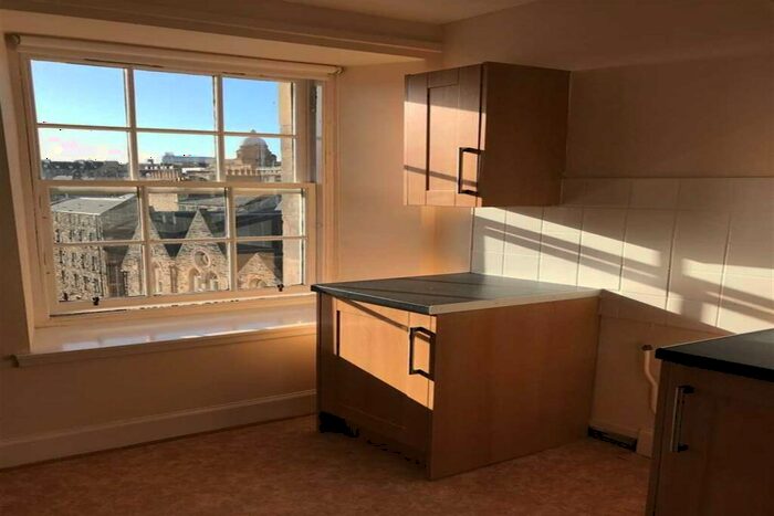 1 Bedroom Flat To Rent In Toddricks Wynd, High Street, Edinburgh, EH1