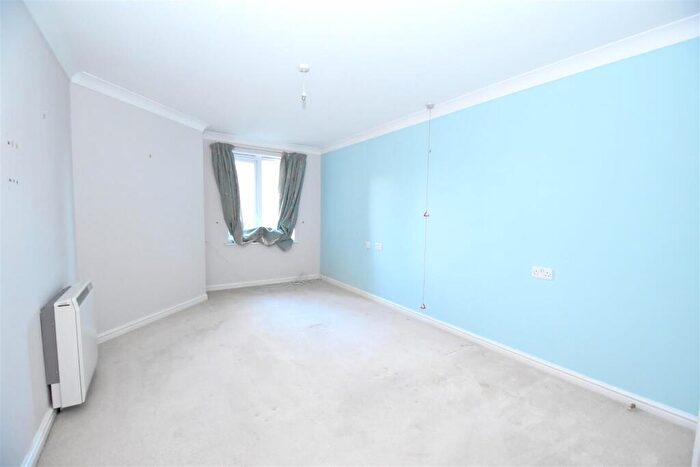 1 Bedroom Retirement Property To Rent In Ashingdon Road, Rochford, SS4