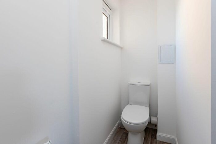 3 Bedroom End Of Terrace House For Sale In Hewing Place, Newcraighall, Musselburgh, EH21
