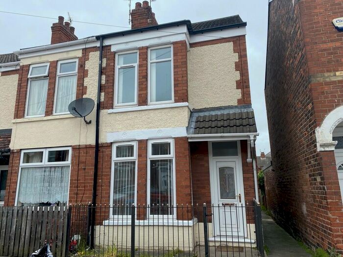 2 Bedroom End Of Terrace House To Rent In Raglan Street, HU5