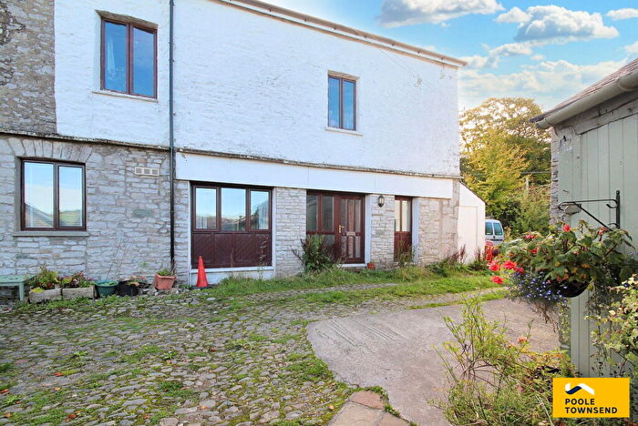 2 Bedroom Flat For Sale In Newlands Court, Natland, LA9