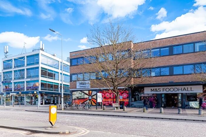 1 Bedroom Flat To Rent In Banbury Road, Oxford, OX2