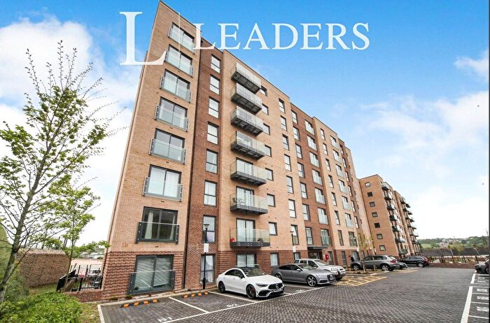 1 Bedroom Flat To Rent In Stirling Drive, Luton, Bedfordshire, LU2