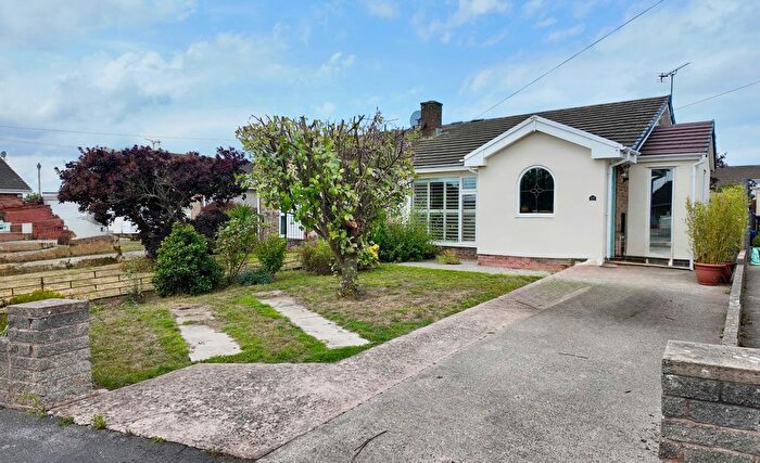 2 Bedroom Bungalow For Sale In Maes Ffyddion, Rhuddlan, LL18