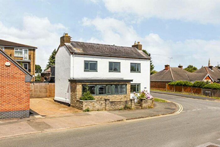 3 Bedroom House To Rent In Braunston Road, Oakham, LE15